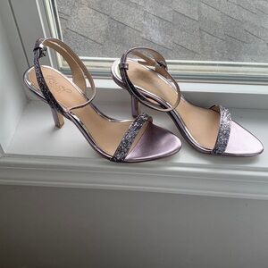 New In Box Badgley Mischka Glitter Heels